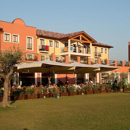 Th Lazise - Hotel Parchi Del Garda Exterior photo